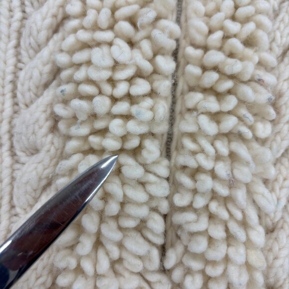 VTG Hand knit Cozy Chunky Cable Knit Hooded Sweater Fisherman M Boho Pockets - Picture 13 of 15